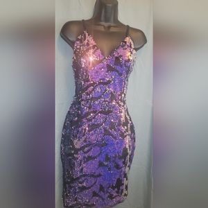 Multicolored sequin dress. Size L. NWT